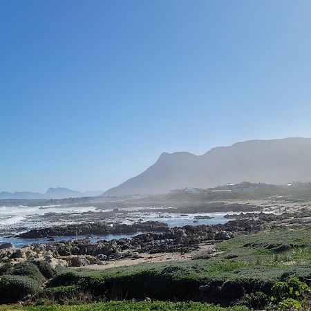 Adorable 2 Bedroom Cottage With Spacious Veranda Hermanus Exterior foto